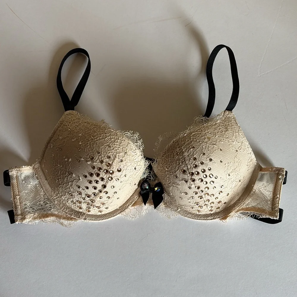 Victoria’s Secret LIMITED EDITION FASHION SHOW LONDON 2014 push up bra